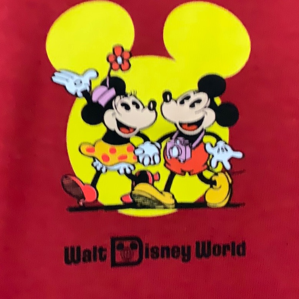 Disney and vans Mickey Minnie T-shirt - Picture 2 of 7